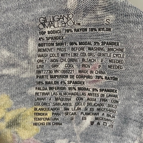 Casual dress - Picture 6 of 6